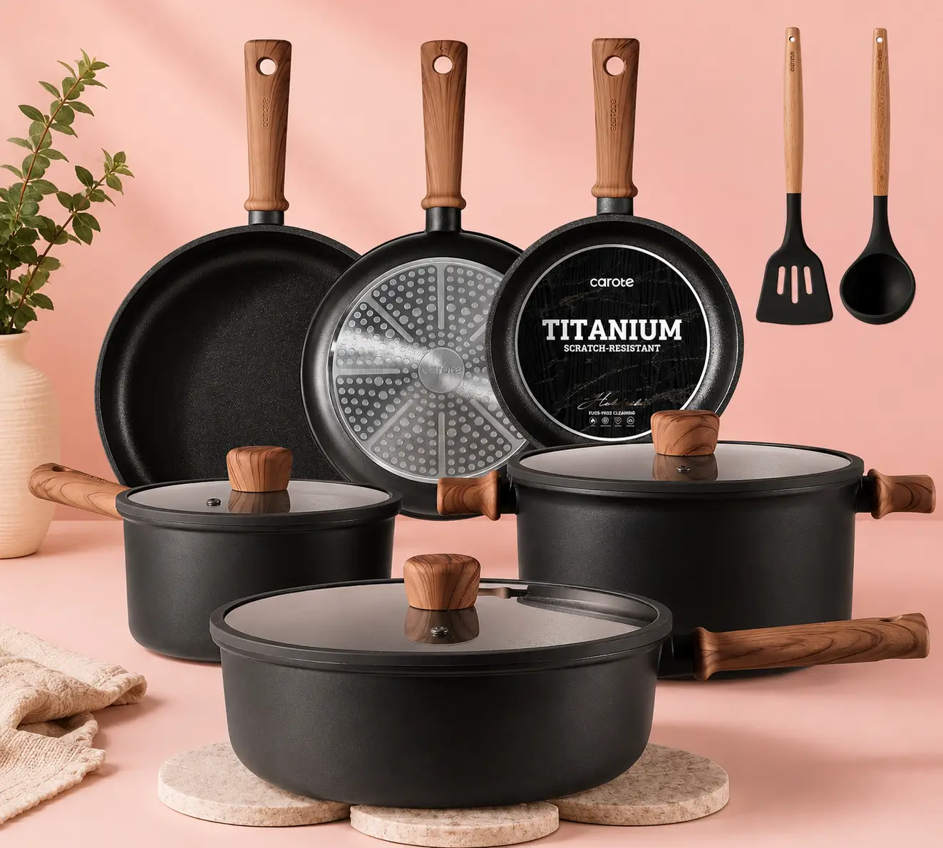 CAROTE 16-Piece Titanium Cookware Set in Black